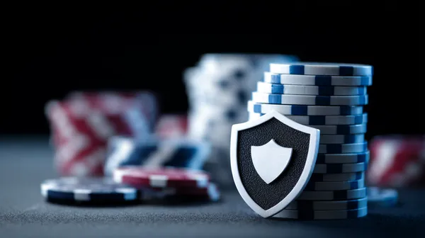 Jogos POPBEA — Explore nossa rica biblioteca de clássicos de cassino Uma mulher sorrindo enquanto joga online em seu laptop, cercada por elementos de cassino em néon, destacando a coleção diversificada de jogos do POPBEA.